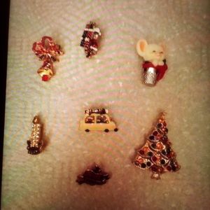 Christmas Vintage Brooches #5